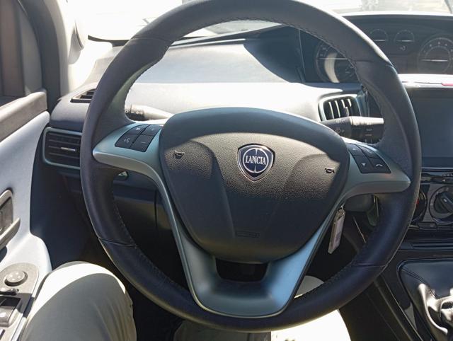 LANCIA Ypsilon usata, con Controllo trazione