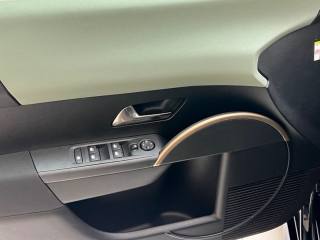 LANCIA Ypsilon usata, con Servosterzo
