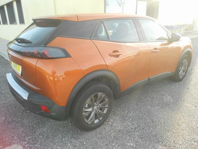 PEUGEOT 2008 usata, con Alzacristalli elettrici