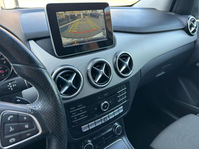 MERCEDES-BENZ B 200 usata, con Controllo automatico clima