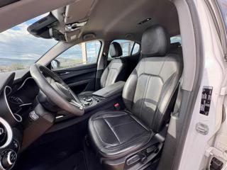 ALFA ROMEO Stelvio usata, con Cerchi in lega