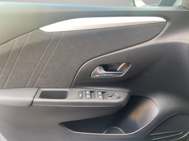 OPEL Corsa usata, con Sensore di luce