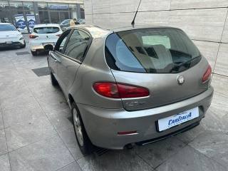 ALFA ROMEO 147 usata, con Alzacristalli elettrici