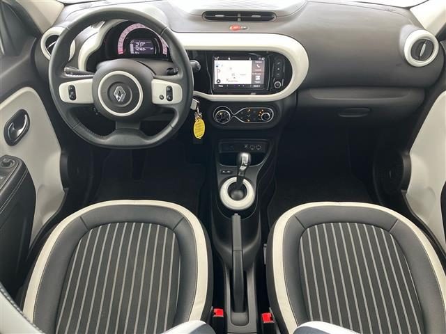 RENAULT Twingo usata 8