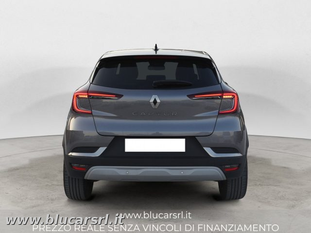 RENAULT Captur usata, con Cerchi in lega