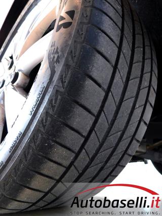 VOLKSWAGEN Multivan usata 93