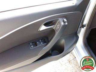 VOLKSWAGEN Polo usata, con USB