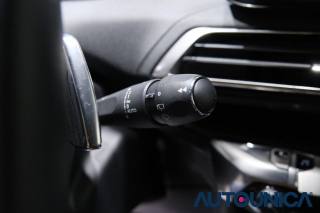 PEUGEOT 3008 usata, con Controllo elettronico della corsia