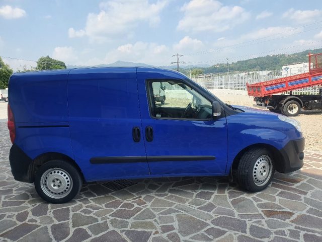 FIAT Doblo usata, con Airbag