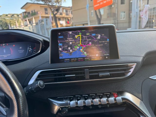 PEUGEOT 3008 usata, con Park Distance Control