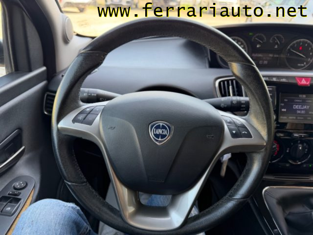 LANCIA Ypsilon usata, con Volante in pelle