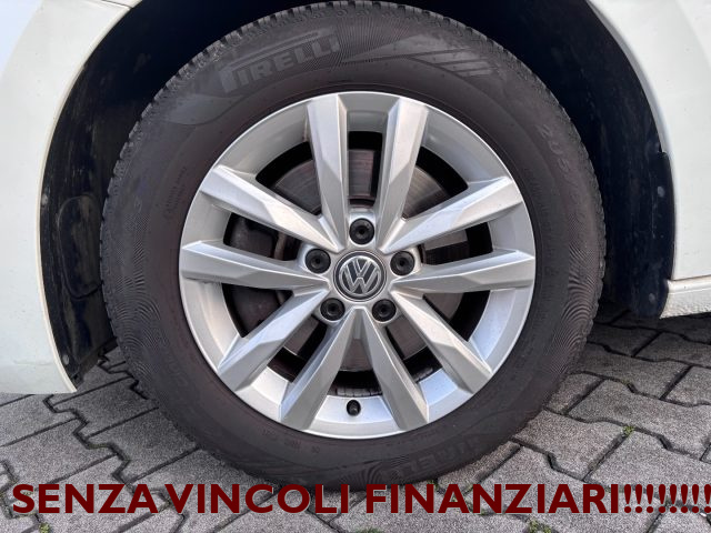 VOLKSWAGEN Touran usata, con Volante in pelle
