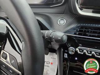 PEUGEOT 2008 usata, con Interni in pelle