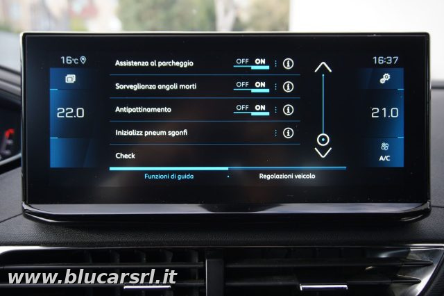 PEUGEOT 5008 usata, con Bluetooth