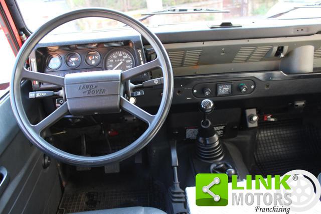 LAND ROVER Defender usata 7