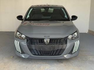 PEUGEOT 208 usata, con Autoradio