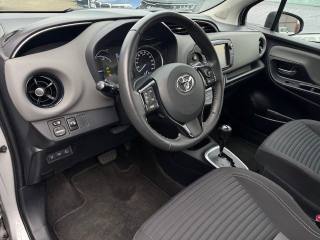 TOYOTA Yaris usata, con Specchietti laterali elettrici