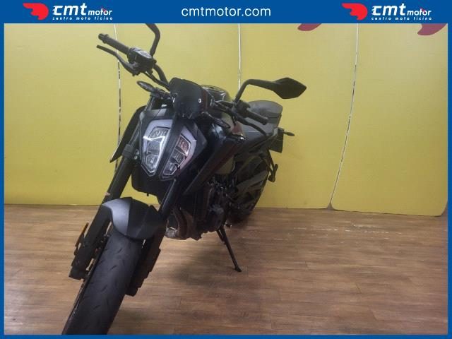 KTM 890 Duke usata 2