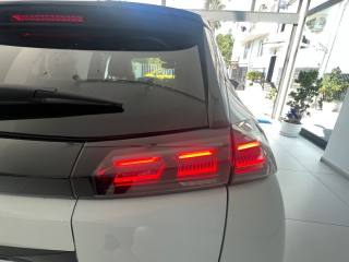 PEUGEOT 2008 usata, con Climatizzatore