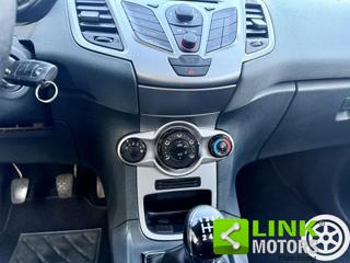 FORD Fiesta usata, con USB