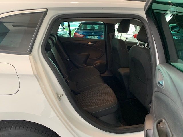 OPEL Astra usata 15