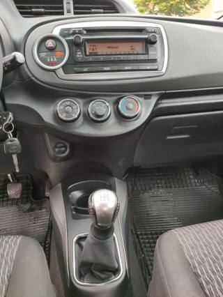TOYOTA Yaris usata, con Climatizzatore
