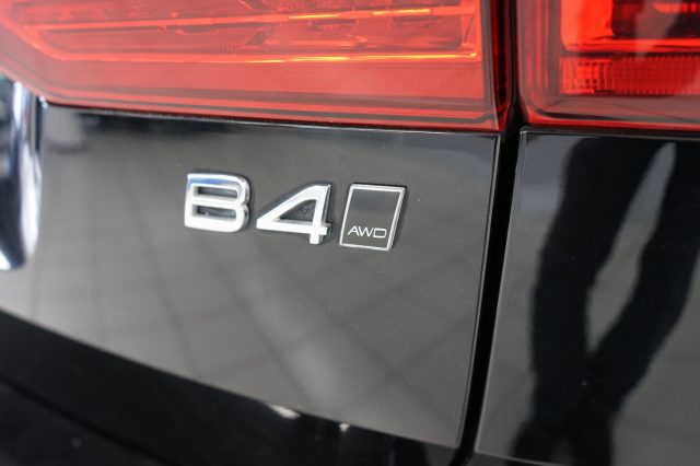 VOLVO XC60 usata, con Sensore di luce