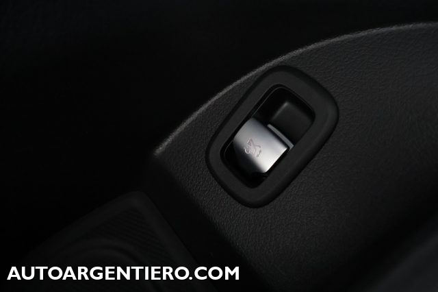 MERCEDES-BENZ GLC 220 usata, con Controllo automatico clima