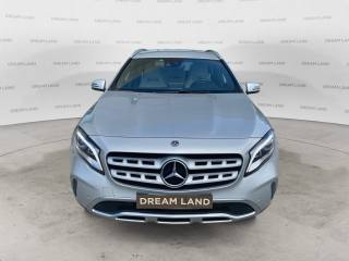 MERCEDES-BENZ GLA 220 usata, con Airbag
