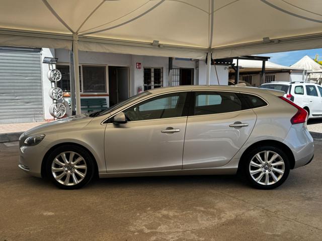 VOLVO V40 usata, con Airbag laterali