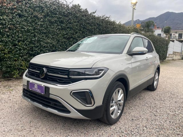 VOLKSWAGEN T-Cross usata, con Autoradio