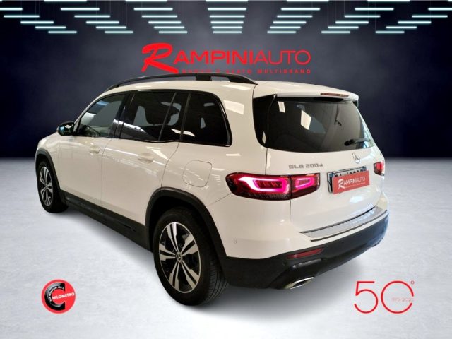MERCEDES-BENZ GLB 200 usata 10