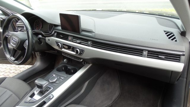 AUDI A4 usata 89
