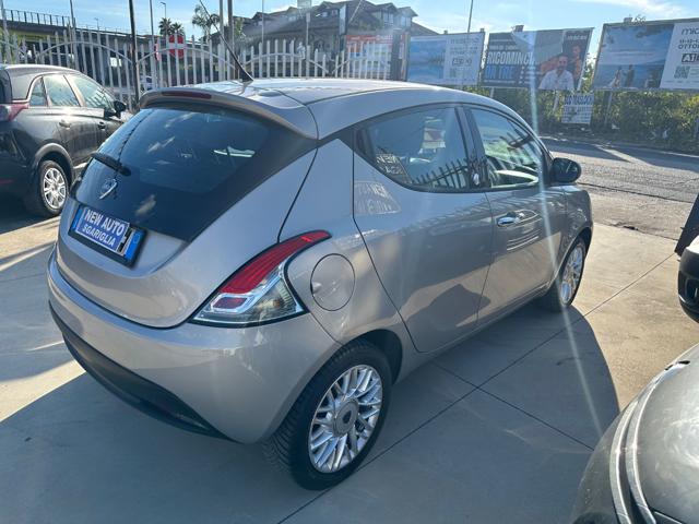 LANCIA Ypsilon usata, con Chiusura centralizzata