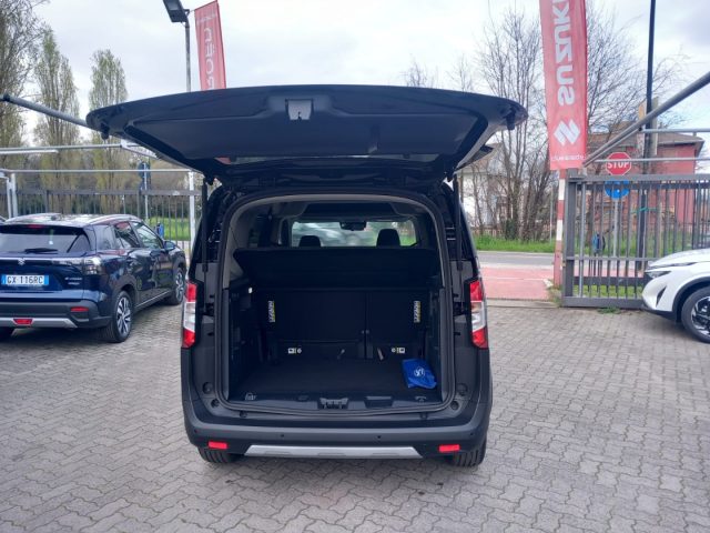 FORD Tourneo Courier usata, con Sistema di navigazione