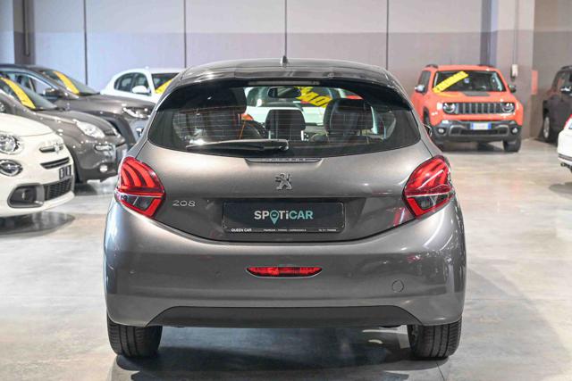PEUGEOT 208 usata, con Autoradio