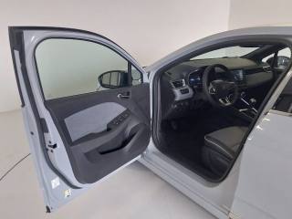 RENAULT Clio usata, con Autoradio