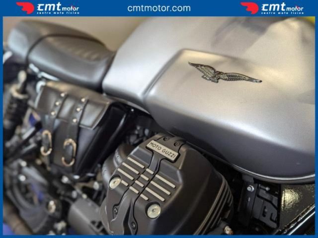 MOTO GUZZI V7 usata 7