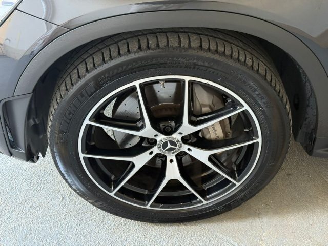 MERCEDES-BENZ GLC 220 usata 27