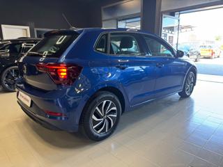 VOLKSWAGEN Polo usata, con Autoradio