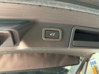 LAND ROVER Range Rover Velar usata, con Cruise Control