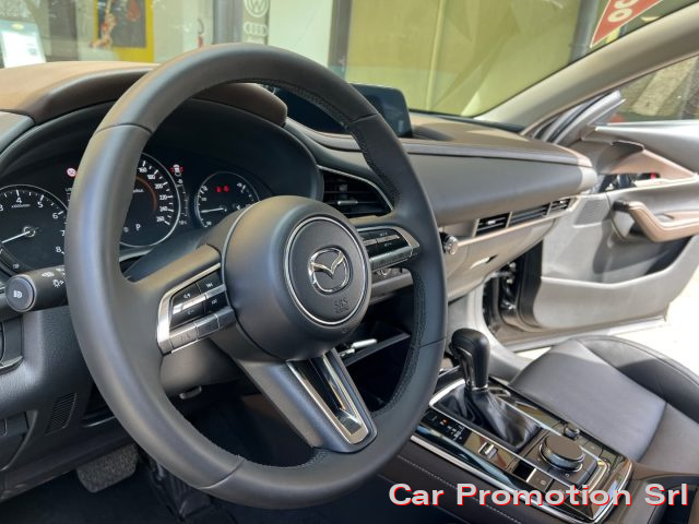 MAZDA CX-30 usata, con Autoradio