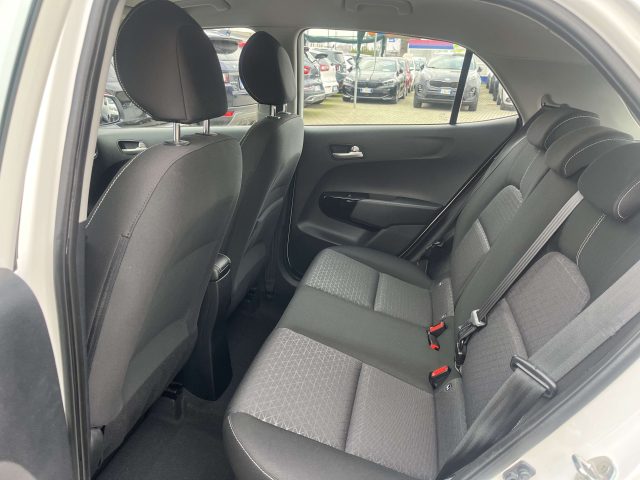 KIA Picanto usata, con Autoradio