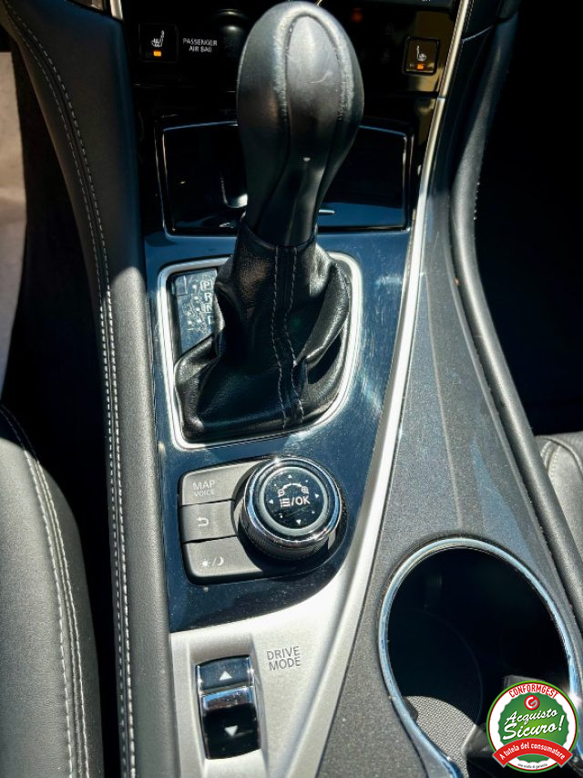 INFINITI Q50 usata, con ESP