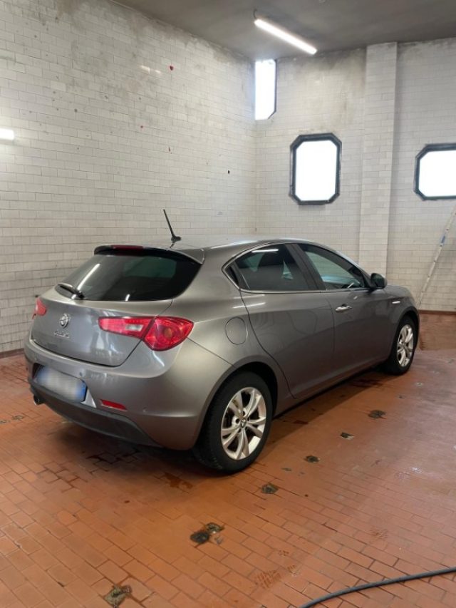 ALFA ROMEO Giulietta usata, con Servosterzo