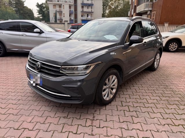 VOLKSWAGEN Tiguan usata, con ABS