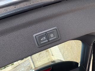 AUDI Q3 usata, con Sensori di parcheggio posteriori