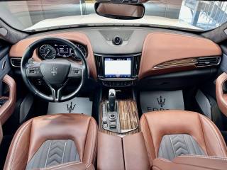 MASERATI Levante usata, con Servosterzo