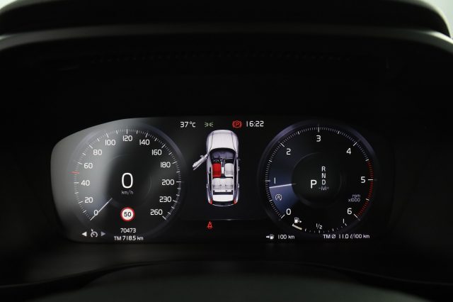 VOLVO XC40 usata 6