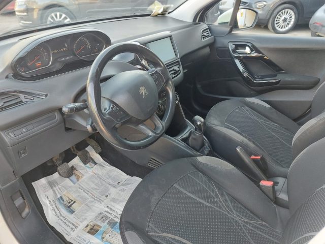 PEUGEOT 208 usata 9